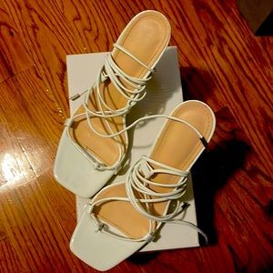 Thin Strap Tie Leg Heeled Sandals
